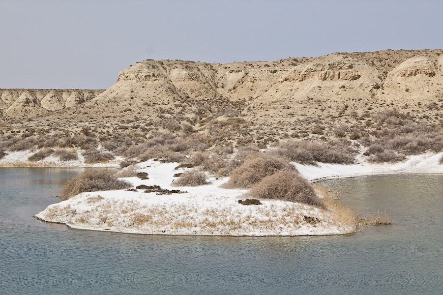 мертвое озеро Кара кёль.jpg