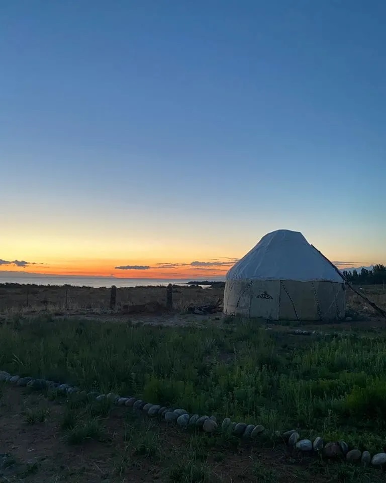 Yurt camp Sonun.jpg